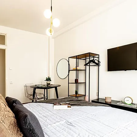 Days - - New Town Apartment Prague